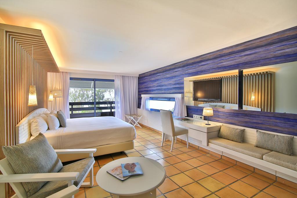 Suite Lit King-Size Junior - Vue sur Mer